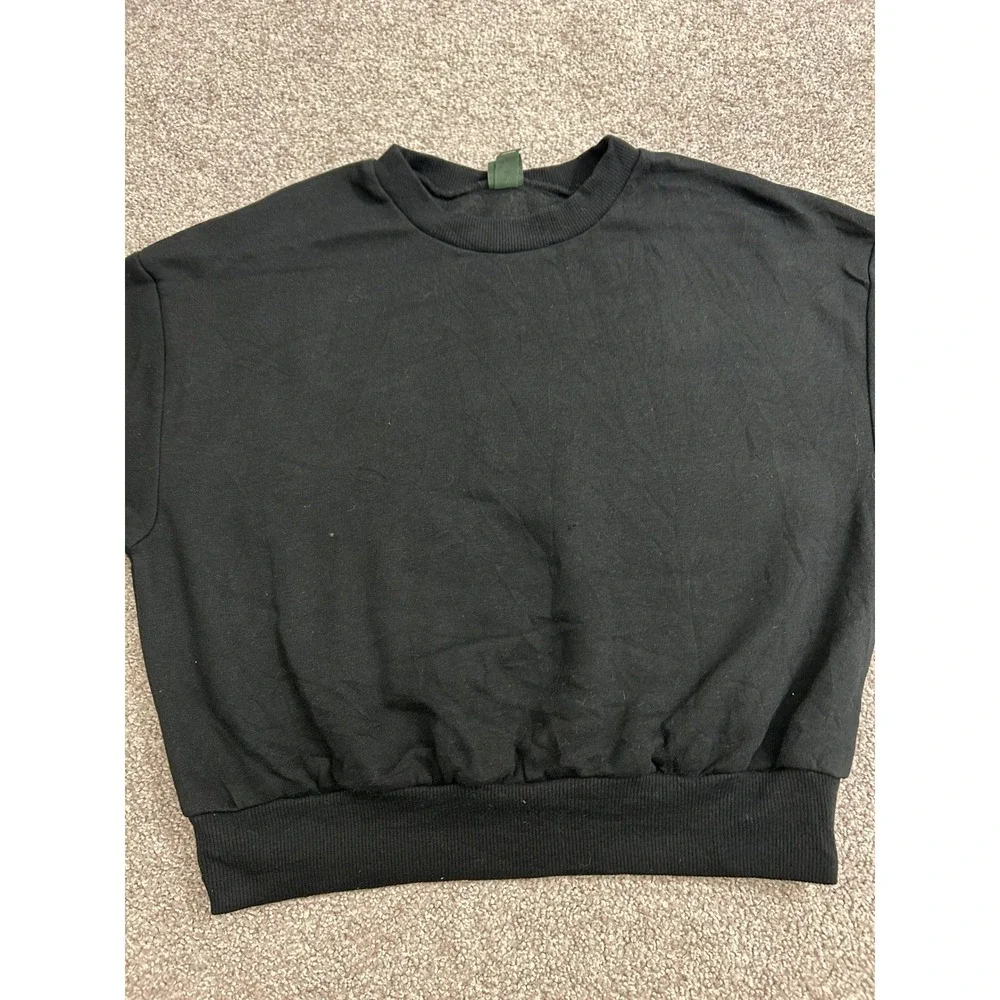 VTG Wild Fable Sweatshirt Womens Medium Black Excellent Cropped Fleece Pullover - Picture 4 of 10
